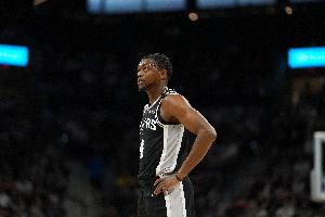 毒药？福克斯4年2.29亿美元的合同下赛季开始生效 2030年才到期-nc
