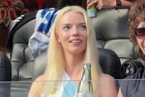 世界杯加拿大vs波黑直播j1_世界杯加拿大vs波黑直播在线观看_免费观看世界杯加拿大vs波黑直播