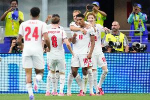 世界杯小组赛澳大利亚vs土耳其直播e7_世界杯小组赛澳大利亚vs土耳其直播在线观看_免费观看世界杯小组赛澳大利亚vs土耳其直播