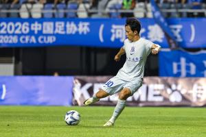 晋级16强！申花2-0十人石家庄功夫 阿苏埃制胜+失空门谢鹏飞建功