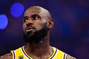实时乌拉圭vs佛得角直播比赛回放_实时乌拉圭vs佛得角直播比赛回放在线观看_免费看直播